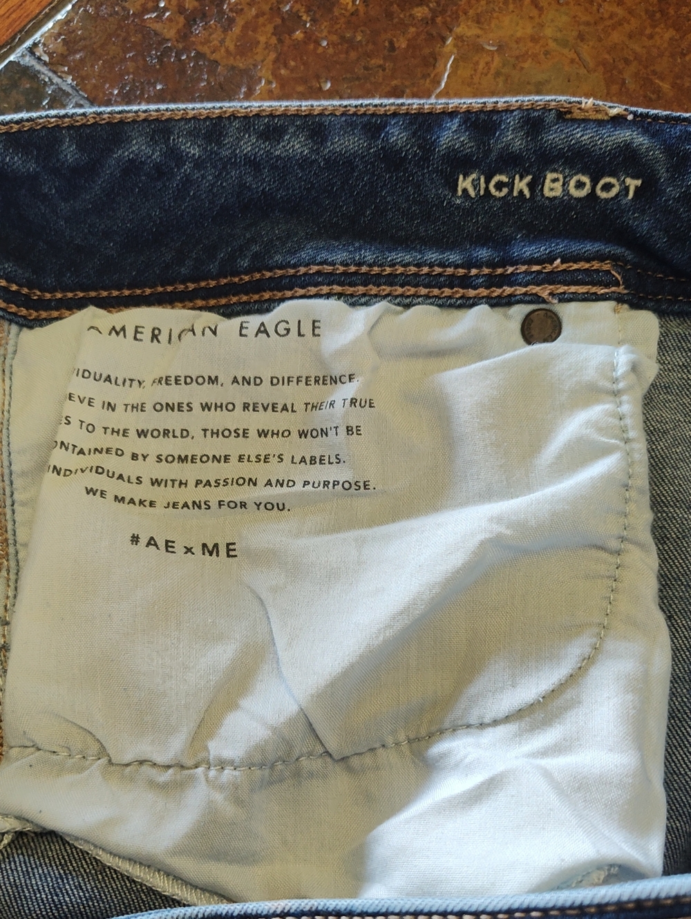 American Eagle Outfitters Women's Blue Super Stretch Jeans 18 short - Picture 3 of 4